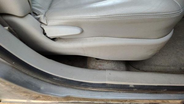 06-11 Chevy Hhr Passenger Right Side Seat Trim Panel Oem Gray 14B — photo 1
