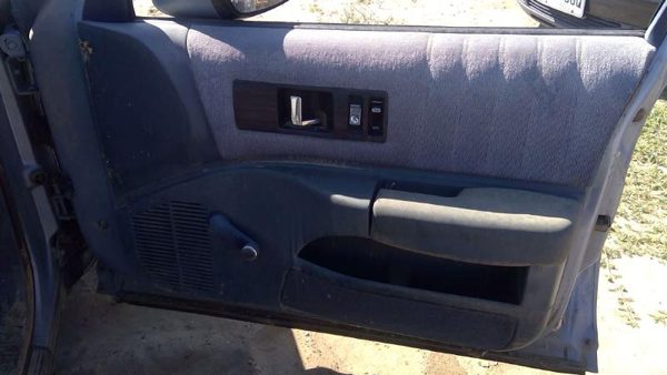 1991 Chevy Caprice Passenger Right Front Inside Door Trim Panel Only Oem Blue — photo 1