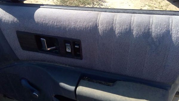 1991 Chevy Caprice Passenger Right Front Inside Door Trim Panel Only Oem Blue — photo 3