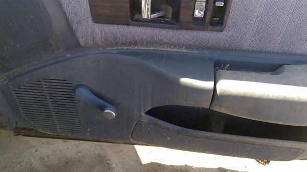 1991 Chevy Caprice Passenger Right Front Inside Door Trim Panel Only Oem Blue — photo 9