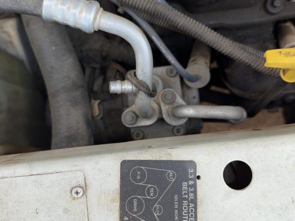 96-00 Town & Country Ac Compressor Air Conditioner Pump Assembly Oem 3.3L — photo 2