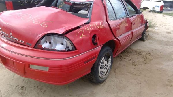 1994 Pontiac Grand — vehicle photo 5