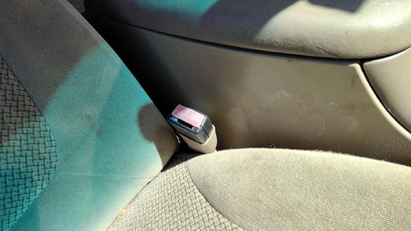 01-02 Ford Expedition Passenger Right Front Seat Belt Buckle Receiver Oem Tan Fh — photo 3