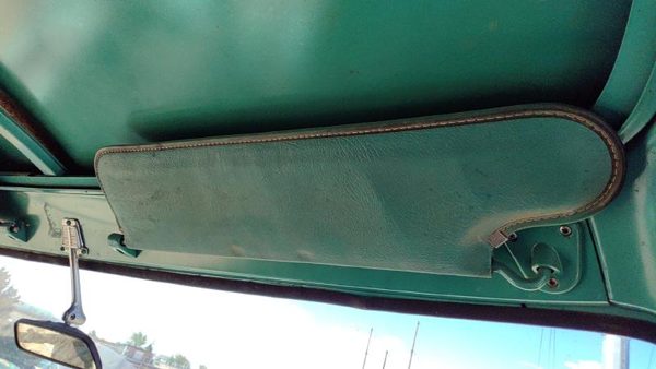 1971 Chevy Van G20 Passenger Right Sun Visor Oem — photo 2