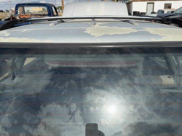 1990-1991 Subaru Legacy Third Brake Light Middle Lamp Oem 84701Aa010Bi — photo 1
