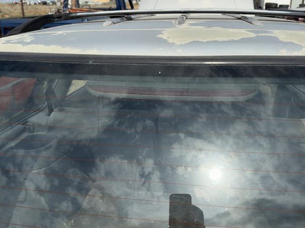 1990-1991 Subaru Legacy Third Brake Light Middle Lamp Oem 84701Aa010Bi — photo 2