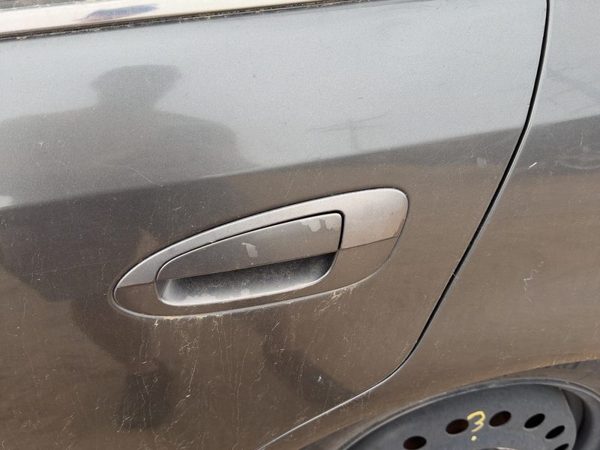 2002-2006 Nissan Altima Driver Left Rear Outside Door Handle Oem Back Smoke K11 — photo 3