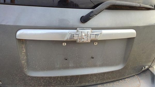 06-07 Chevy Hhr License Plate Trim Surround Panel Oem Tail Trunk Finish — photo 4