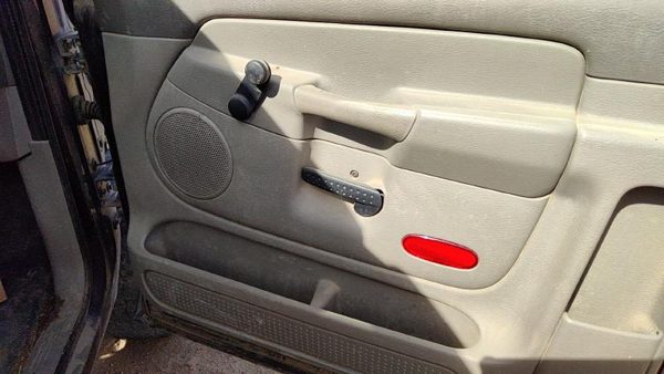 03-05 Ram 2500 Passenger Right Front Door Trim Panel Manual Windows Taupe L5 — photo 5