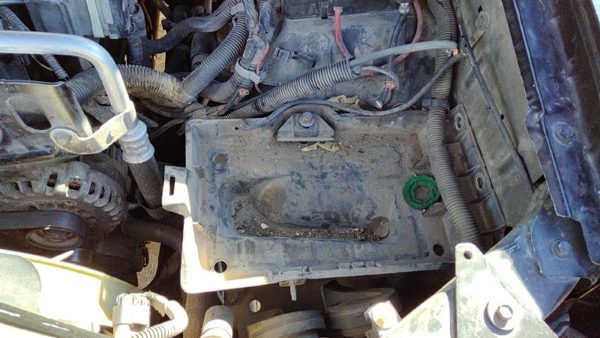 2002-2009 Chevy Trail Blazer Complete Battery Box Mount Tray With Hold Down 4.2L — photo 2