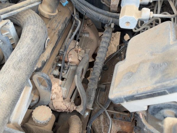 1996-1999 Chevy Silverado 1500 Driver Left Exhaust Manifold Assembly Oem 5.7L — photo 3