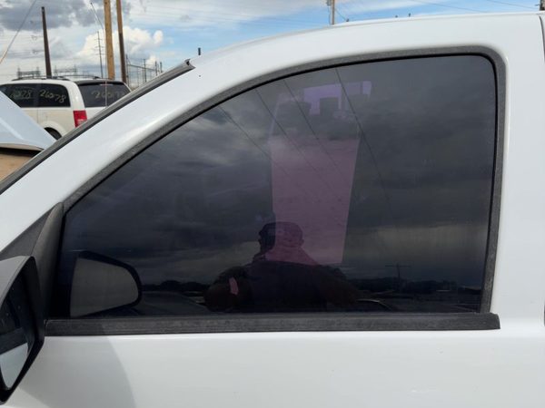 2005-2011 Dodge Dakota Driver Left Front Side Window Door Glass Oem 55359429Ab — photo 3