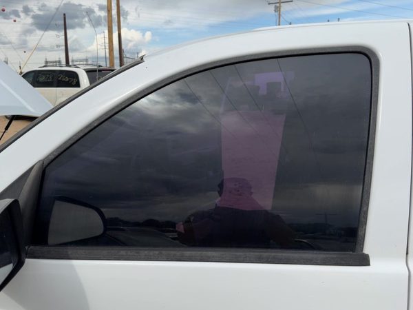 2005-2011 Dodge Dakota Driver Left Front Side Window Door Glass Oem 55359429Ab — photo 2