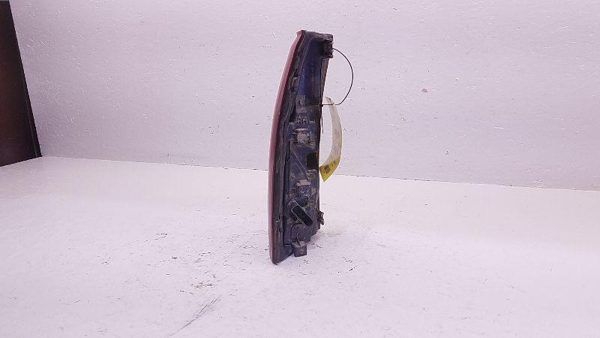 1996 Ct1500 Tail Light Assembly RH Passenger Right Fits 90-00 Chevrolet 2500 — photo 3