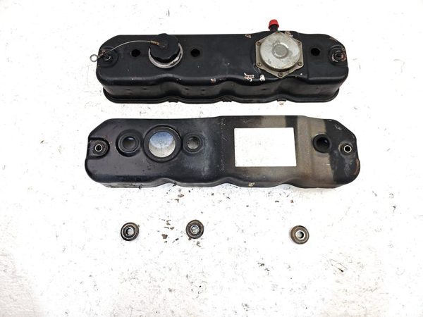 92-98 Isuzu Npr Valve Cover Oem 4Bd2 3.9L — photo 1