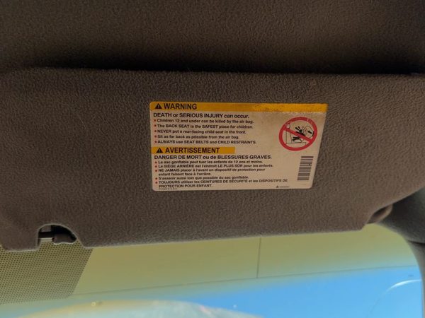 2005 Cadillac Deville Sun Visor RH Gray 142 — photo 2