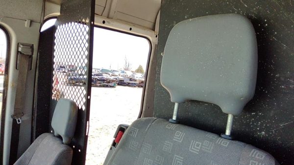 2003-2006 Dodge Sprinter Van 3500 Pair Of Headrests Oem Left Right Set Seat — photo 2