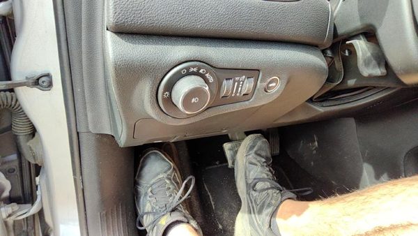 2015 Chrysler 200 Dash Panel Black X9 — photo 2