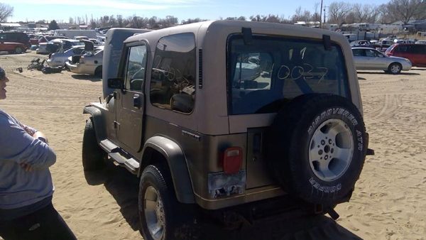 1989 Jeep Wrangler Rear Axle Assy. 3.08 Ratio Hsg And Gears — photo 7