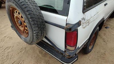 1984-1994 Chevy S10 Blazer Spare Tire Carrier Oem Swing Gate