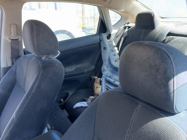 2014 Nissan Sentra Headrest LH Charcoal G — photo 2