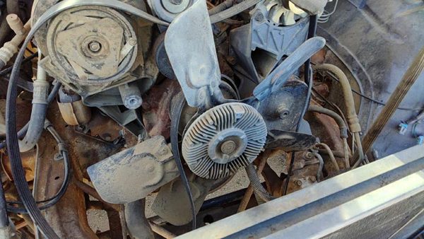 88-97 Sierra 2500 Complete Cooling Fan Blade Assembly With Clutch 5.7L At 4X4 — photo 2