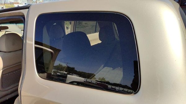 2006-2011 Chevy Hhr Driver Left Rear Quarter Glass Back Side Window Oem 15869276 — photo 1