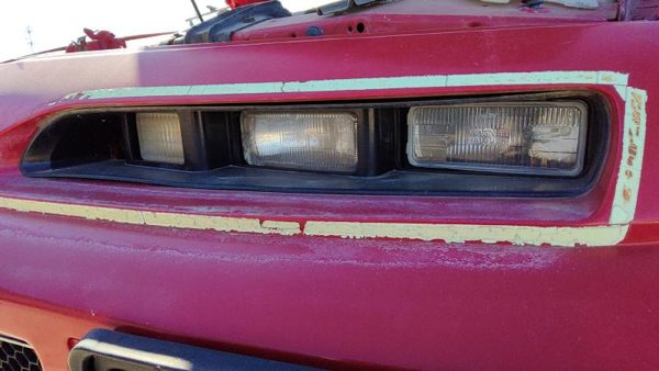 1993 Pontiac Grand Prix Headlight Door LH — photo 3