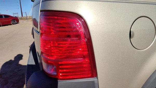 2002-2005 Ford Explorer Passenger Right Tail Light Brake Lamp Oem Rear — photo 4