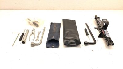 2000-2004 Subaru Legacy Complete Spare Jack And Tool Kit Oem Factory Set
