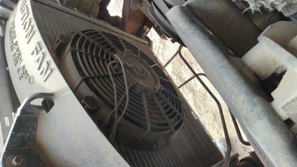 86-90 Ford Ranger Electric Cooling Fan Assembly Oem With Motors 2.9L — photo 3