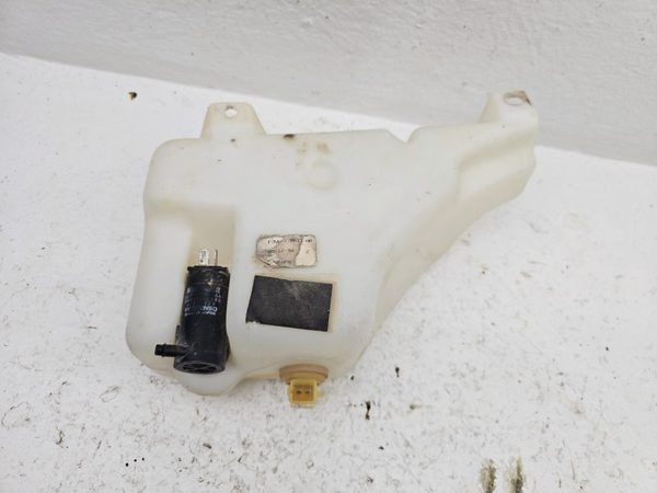 90-97 Town Car Windshield Washer Fluid Reservoir With Pump Oem Wiper Tank — photo 12