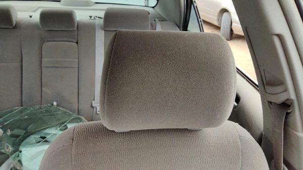 2004-2006 Toyota Camry Pair Of Front Headrests Oem Left Right Set Seat — photo 2