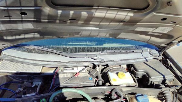 1998-2004 Audi A6 Windshield Wiper Cowl Vent Trim Panel Oem Cover — photo 1
