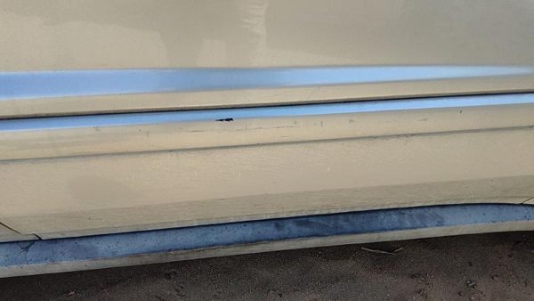 05-09 Equinox Passenger Right Front Moulding From Door Oem Trim Strip Silver 67U — photo 3