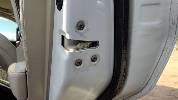 10-14 Legacy Outback Passenger Right Rear Door Latch With Rods/Cables Back — photo 1