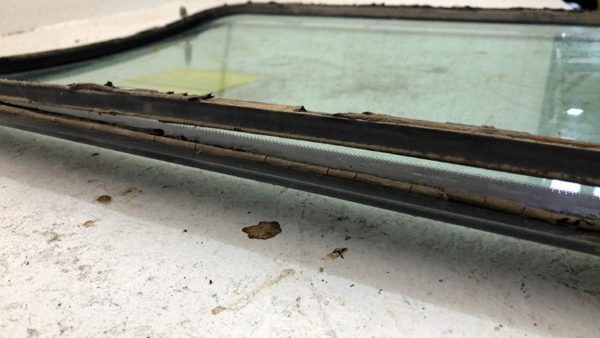 1998-2014 Ford E350 Van Driver Left Back Glass Rear Window Oem Xc2z1542006ab — photo 10