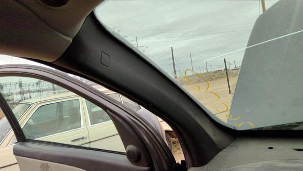 05-09 Chevy Equinox Driver Left A Pillar Trim Windshield Post Panel Oem Gray 142 — photo 3