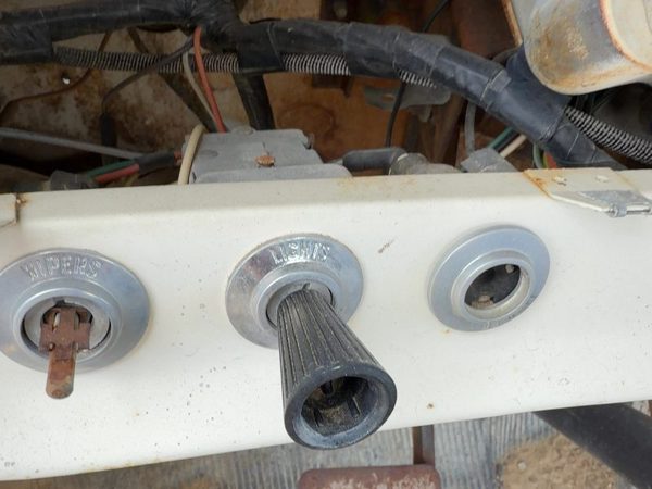 1967-1972 Ford F350 Headlight Switch Control Knob Dash Oem — photo 4