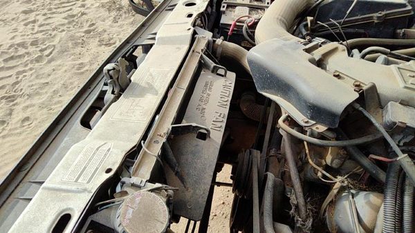 86-92 Ford Ranger Radiator Cooling Fan Shroud Oem Plastic Housing 2.9L — photo 3