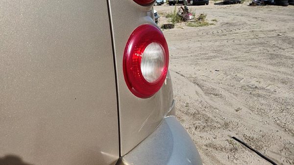 2006 Chevrolet HHR Tail Light Assembly RH Chevy — photo 3