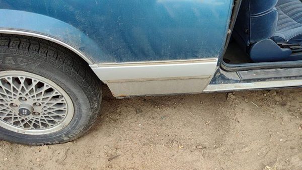 89-91 Olds Cutlass Calais Passenger Right Rear Moulding On Quarter Panel 2 Door — photo 5