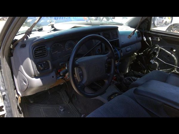 1999 Dodge Dakota — vehicle photo 6