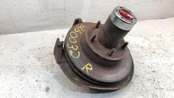 86-92 F150 Passenger Right Front Spindle Steering Knuckle With Wheel Hub 4X4 — photo 1