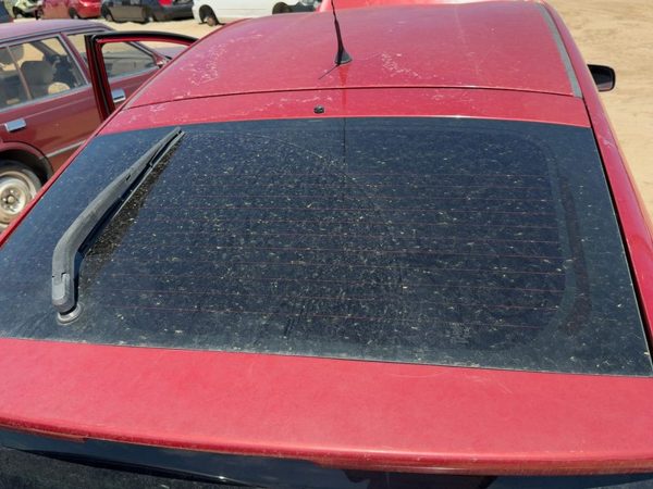 2004-2009 Toyota Prius Back Glass Rear Window Oem Upper Wiper Hatchback — photo 3