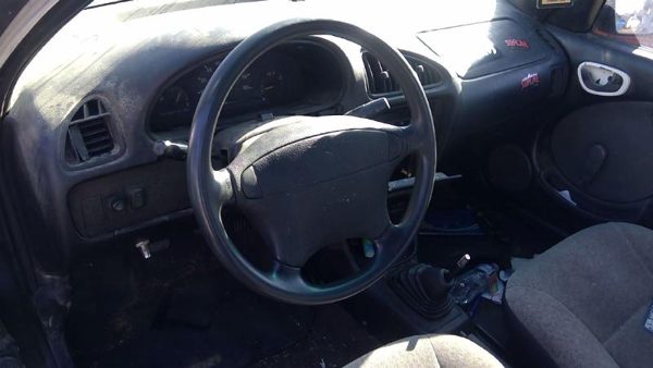 1995 Suzuki Swift — vehicle photo 5