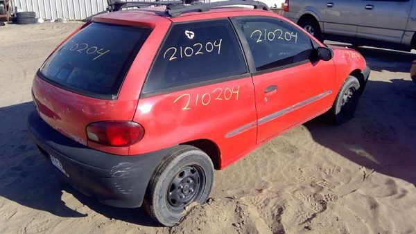 1995 Suzuki Swift — vehicle photo 7