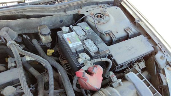 2010-2012 Ford Fusion Complete Battery Box Mount Tray With Hold Down Oem 2.5L — photo 2
