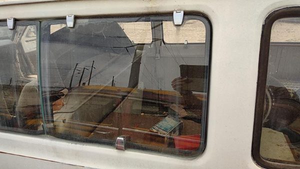 1971-1977 Dodge Van B200 Driver Left Rear Quarter Glass Back Side Window Oem — photo 2