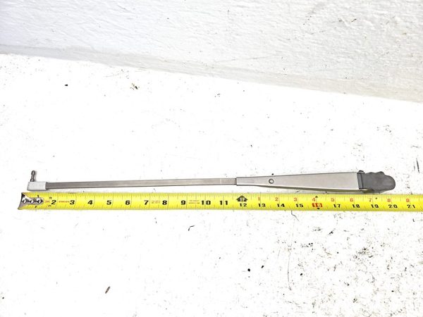 1978 Buick Regal Wiper Arm RH — photo 3